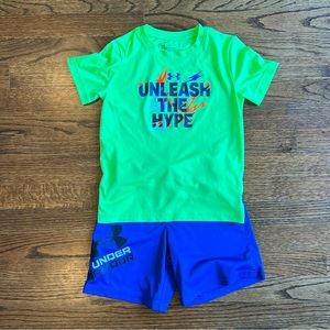 Under Armor boys athletic shirt set, Size 6